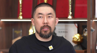 小学生亲嘴